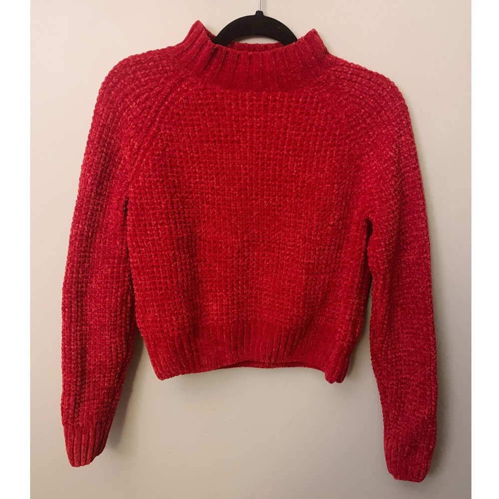 H&M Cropped High Neckline Sweater
